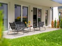 Ogród w obiekcie Falken Suites TOP 2