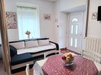 Posedenie v ubytovaní Apartman Jezerane