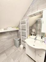 Kúpeľňa v ubytovaní Apartman Jezerane