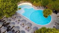 Der Swimmingpool an oder in der Nähe von The Nai Harn