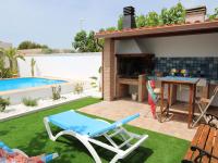 Bazén v ubytování Casa cerca del mar con piscina privada, wifi, aire opcional, mascotas bienvenidas, playa para perros - ES-184-26 nebo v jeho okolí