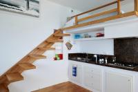 A kitchen or kitchenette at CefalHome - KEFAHELION