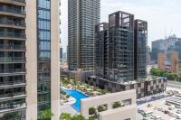 Nespecifikovaný výhled na destinaci Dubaj nebo výhled na město při pohledu z apartmánu