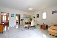 Kuchyň nebo kuchyňský kout v ubytování Apartments Goranka
