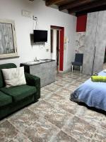 A bed or beds in a room at Marzamemi Da Giusy