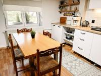 Kuchyňa alebo kuchynka v ubytovaní Traditional House Old Town Xanthi 3-bedrooms - MenoHomes 3