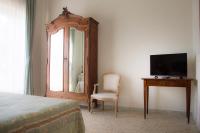 Televízia a/alebo spoločenská miestnosť v ubytovaní Iscairia Country House
