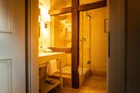 Schloss Auel Boutique Hotel & Design Golf Lodgeにあるバスルーム