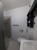 Koupelna v ubytov&aacute;n&iacute; Cap d&#39;Agde - Vue Magnifique - Studio de Vacances - 4 personnes - 27 m2