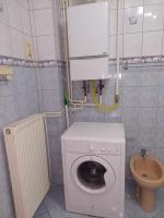 Kúpeľňa v ubytovaní schönes Ferienhaus mit grossem Pool 1200 m zum Balaton