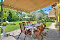 Ogród w obiekcie Villa La Dolce Vita - Happy Rentals