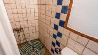 A bathroom at Molino Los Justos - Casa Vieja- Algarinejo by Ruralidays