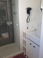 Kúpeľňa v ubytovaní Camping Domaine des Iscles