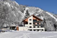 Sprungschanze Haus v zime