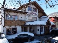 Budova, v ktorej sa hotel nachádza