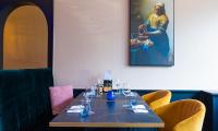 Hotel van Oppenにあるレストランまたは飲食店