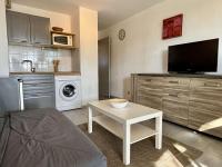 Kuchnia lub aneks kuchenny w obiekcie Studio cabine à 400m de la mer avec piscines, parking privé et loggia - Argelès-sur-Mer - FR-1-225-768