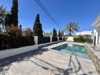 Bazén v ubytovaní Montsia 23 - Casa con piscina privada en Roses alebo v jeho blízkosti