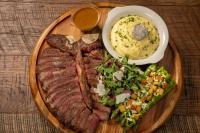 Еда / где поесть недалеко от курортного отеля