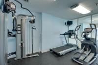 Das Fitnesscenter und&#47;oder die Fitnesseinrichtungen in der Unterkunft Gulf Shores Condo with Balcony 2 Mi to Fort Morgan!
