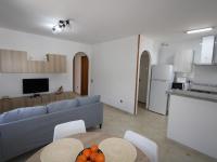 Kuchyň nebo kuchyňský kout v ubytování Casa cerca del mar con piscina privada, wifi, aire opcional, mascotas bienvenidas, playa para perros. - ES-184-55