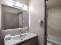 Days Inn by Wyndham Las Vegas Airport Near the Stripにあるバスルーム