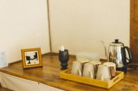 Masukichi -hostel,cafe,souvenir,guide-にあるコーヒーまたはお茶