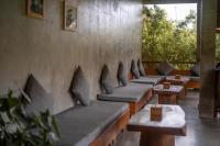 Posezení v ubytování The Sender Pool Suites