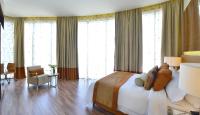 Fraser Suites Diplomatic Area Bahrainにあるベッド
