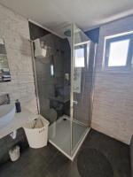 Kúpeľňa v ubytovaní APARTMAN J&M