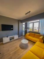 TV a/nebo společenská místnost v ubytování Urban Edge by RV Apartments