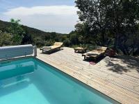 Swimmingpoolen hos eller t&aelig;t p&aring; Cabanon de luxe, piscine - Acqua Doria - par TGB