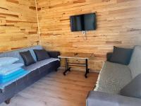 TV at/o entertainment center sa Adrasan Parlak evleri