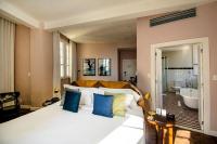 Fera Palace Hotelにあるベッド