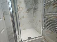 Koupelna v ubytování Modern En-suite Doubles in Boston Town Spacious & Contemporary Rooms