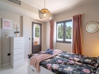 Postel nebo postele na pokoji v ubytování Holiday Home Melon by Interhome