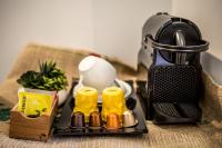 Príslušenstvo na prípravu kávy alebo čaju v ubytovaní San Pietro Leisure and Luxury