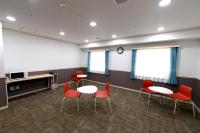 Toyoko Inn Changwonにあるビジネスエリアまたは会議室