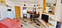 Kuchyňa alebo kuchynka v ubytovaní Magnifique appartement avec balcon vue mer à l'entrée d'Ajaccio