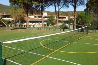 Tennis and/or squash facilities at Blue&Green House With Shared Pool - Happy Rentals or nearby
