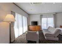 Suikoyen Hotel - Vacation STAY 53777vにあるテレビまたはエンターテインメントセンター