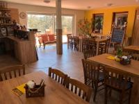 Nápoje v ubytování Penzion a restaurace Zlatovláska u zámku Červená Lhota