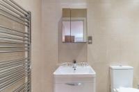 Koupelna v ubytování Spacious 2 Bed Apartment in Manchester Centre