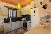 Kuchyň nebo kuchyňský kout v ubytování Arcadia Getaway - Levidi Sani 11 Suite