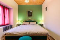 Postel nebo postele na pokoji v ubytování Arcadia Getaway - Levidi Sani 11 Suite