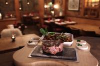 Jídlo v hotelu nebo okolí