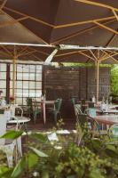 Vườn quanh Pura Apartments