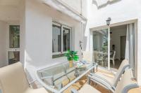 Posedenie v ubytovaní Apartamento Puerto Banús IV