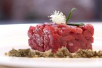 Jídlo v hotelu nebo okolí