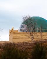 ラグジュアリーテントが所在する建物